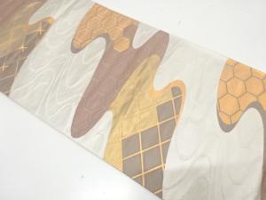 竹本正典製　霞取りに菱・亀甲模様織り出し　袋帯